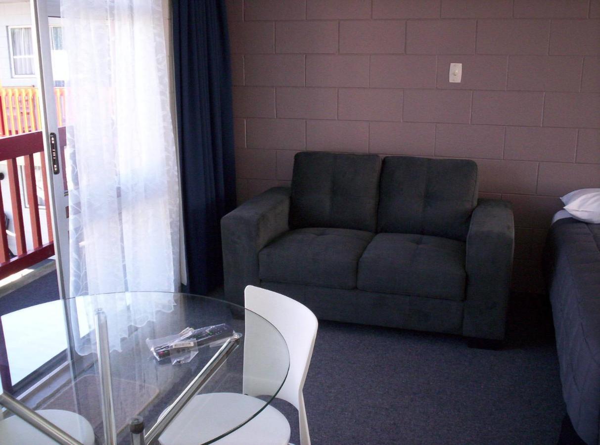 Broadway Motor Inn Palmerston North Bilik gambar